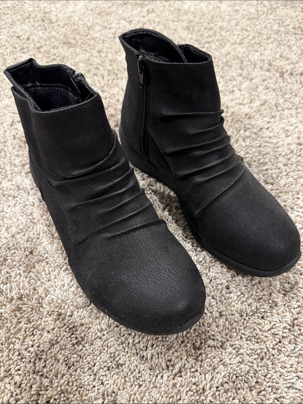 Skechers Black Ruched Ankle Booties